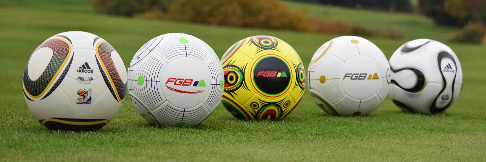 Footgolf balls on grass - FootgolfGear.com home banner